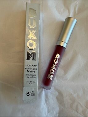 Buxom Full-On Plumping Lip Matte Party Hopping